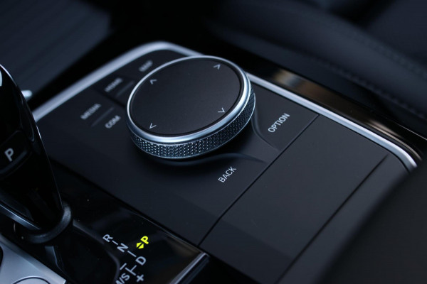 BMW X3 XDrive30e M-Sport *Pano*360 Camera*Elek. Stoelen*Head-Up*Trekhaak*