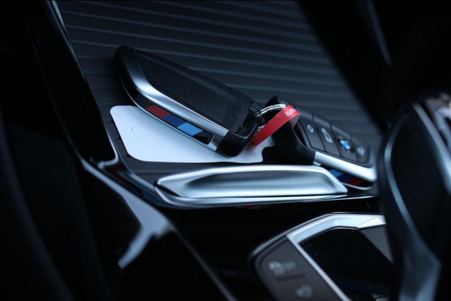 BMW X3 XDrive30e M-Sport *Pano*360 Camera*Elek. Stoelen*Head-Up*Trekhaak*