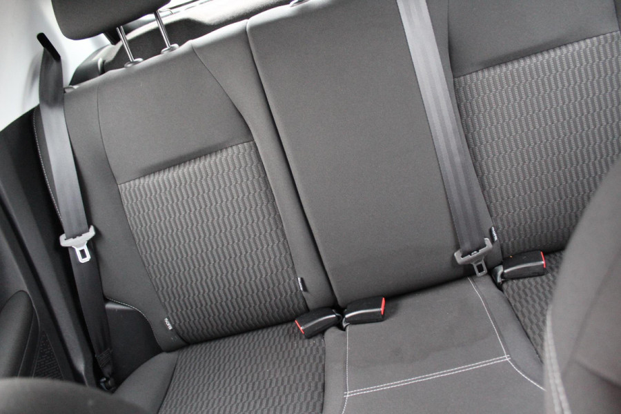 Peugeot 208 1.2 PureTech Blue Lion APPLE CAR PLAY- AFN TREKHAAK NAP -MULTIMEDIA