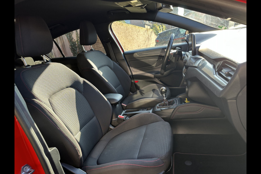 Ford Focus 1.0 EcoBoost ST Line Business DAB / CLIMA /  CRUISE / STYOELVERW / STUURVERW