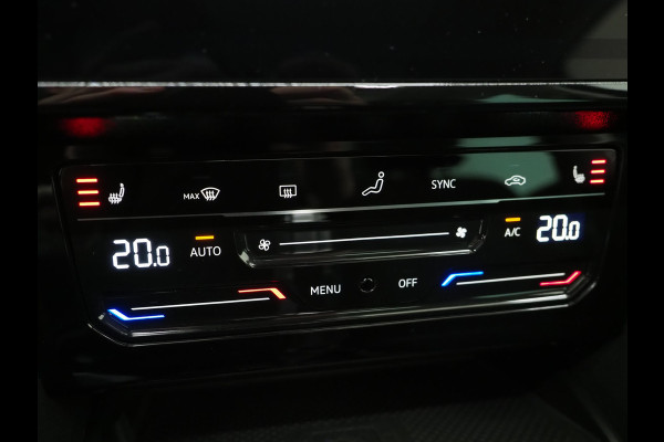 Volkswagen Passat Variant 1.4 TSI PHEV GTE R-Line | Panoramadak | Massage | Trekhaak | Camera | Adaptive Cruise | Carplay