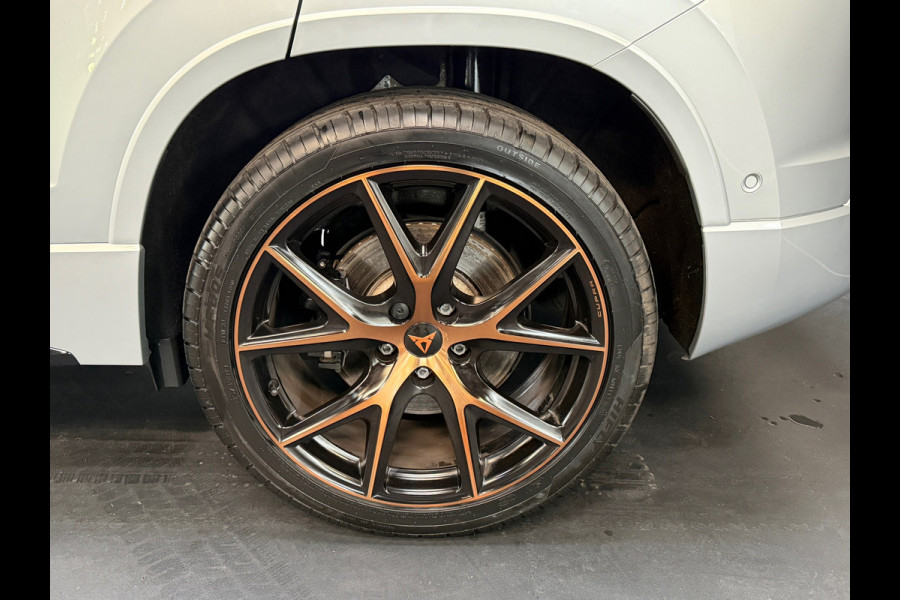CUPRA Ateca 2.0 TSI 4DRIVE Cupra | 300PK | Schaalstoelen | Virtual Dash | Sportuitlaat | Pano | Camera | Carbon