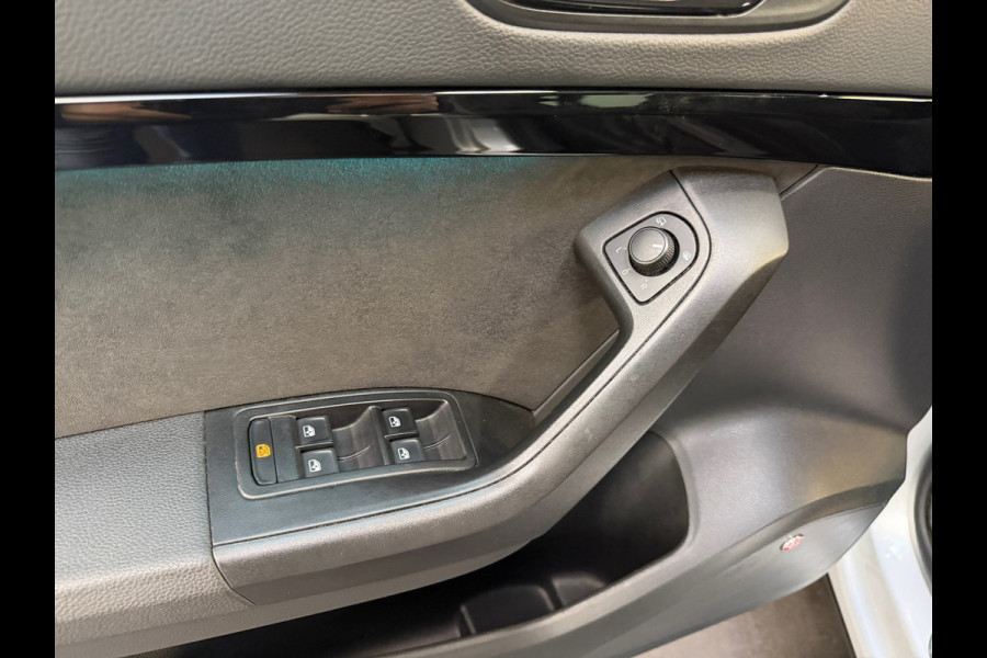 CUPRA Ateca 2.0 TSI 4DRIVE Cupra | 300PK | Schaalstoelen | Virtual Dash | Sportuitlaat | Pano | Camera | Carbon