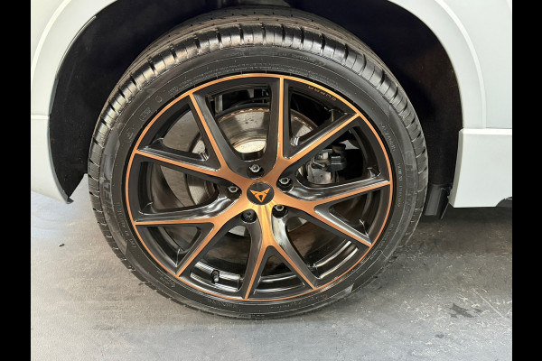 CUPRA Ateca 2.0 TSI 4DRIVE Cupra | 300PK | Schaalstoelen | Virtual Dash | Sportuitlaat | Pano | Camera | Carbon