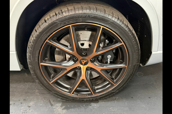 CUPRA Ateca 2.0 TSI 4DRIVE Cupra | 300PK | Schaalstoelen | Virtual Dash | Sportuitlaat | Pano | Camera | Carbon