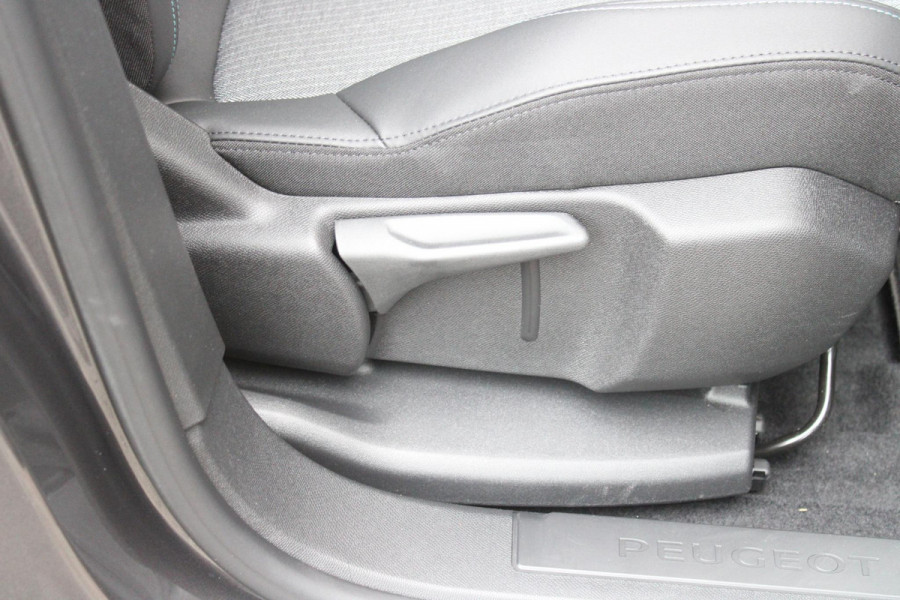 Peugeot 3008 1.6 HYbrid 180PK ALLURE PACK BUSINESS | STOEL VERWARMING | APPLE CARPLAY/ANDROID AUTO | NAVIGATIE | ACHTERUITRIJ CAMERA | KEYLESS ENTRY/START | LICHTMETALEN VELGEN 18" | DAB+ RADIO | LED KOPLAMPEN | CRUISE CONTROL | CLIMATE CONTROL |