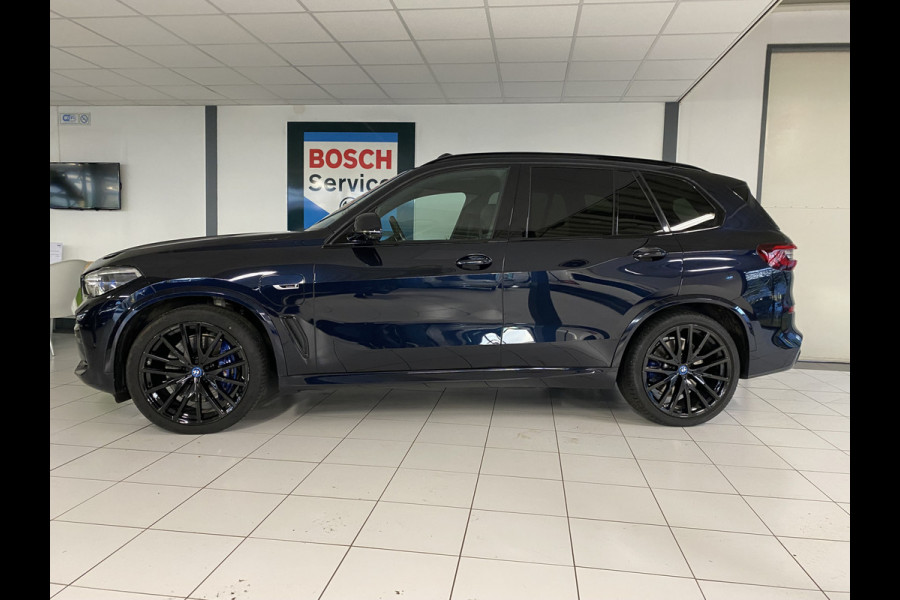 BMW X5 xDrive45e High Executive M-sport Panoramadak /  Trekhaak / Laser light/ Hud / Shadow-line