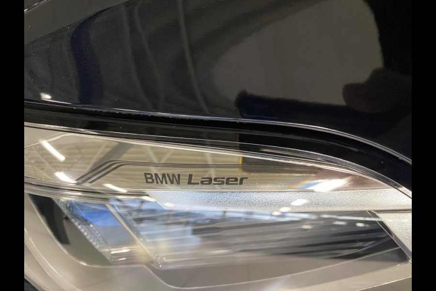 BMW X5 xDrive45e High Executive M-sport Panoramadak /  Trekhaak / Laser light/ Hud / Shadow-line