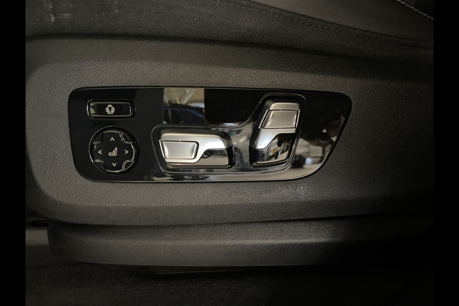 BMW X5 xDrive45e High Executive M-sport Panoramadak /  Trekhaak / Laser light/ Hud / Shadow-line