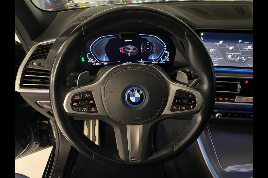 BMW X5 xDrive45e High Executive M-sport Panoramadak /  Trekhaak / Laser light/ Hud / Shadow-line