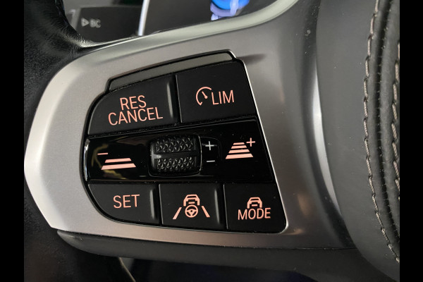 BMW X5 xDrive45e High Executive M-sport Panoramadak /  Trekhaak / Laser light/ Hud / Shadow-line