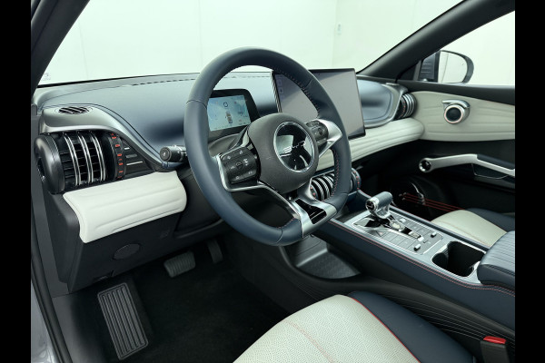 BYD ATTO 3 Comfort 60kWh Pano-dak Leer+Elektr.Verst. Warmtepomp Adaptieve Cruise 360°Camera Apple Carplay Android Auto Elektr.Achterklep De Verkeersbord detectie WiFi DAB Led Rijstrooksensor Keyless Smartphone Entry S.O.H. 96% Fabrieksgarantie tot 20-12-2028/150.000km Garantie op de LFP Accu tot 12-12-2030/200.000km €44.000,- Nieuw!