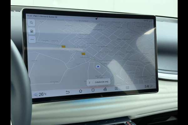 BYD ATTO 3 Comfort 60kWh Pano-dak Leer+Elektr.Verst. Warmtepomp Adaptieve Cruise 360°Camera Apple Carplay Android Auto Elektr.Achterklep De Verkeersbord detectie WiFi DAB Led Rijstrooksensor Keyless Smartphone Entry S.O.H. 96% Fabrieksgarantie tot 20-12-2028/150.000km Garantie op de LFP Accu tot 12-12-2030/200.000km €44.000,- Nieuw!