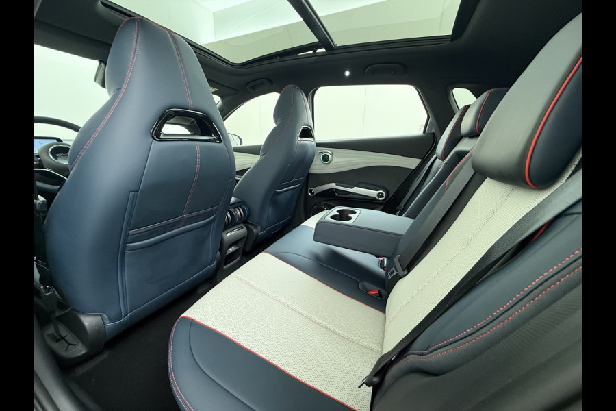 BYD ATTO 3 Comfort 60kWh Pano-dak Leer+Elektr.Verst. Warmtepomp Adaptieve Cruise 360°Camera Apple Carplay Android Auto Elektr.Achterklep De Verkeersbord detectie WiFi DAB Led Rijstrooksensor Keyless Smartphone Entry S.O.H. 96% Fabrieksgarantie tot 20-12-2028/150.000km Garantie op de LFP Accu tot 12-12-2030/200.000km €44.000,- Nieuw!