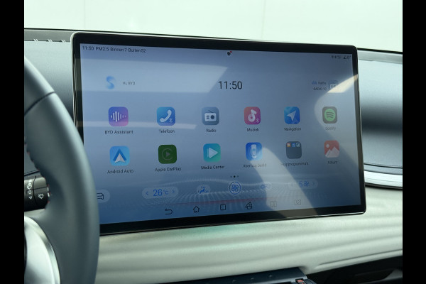 BYD ATTO 3 Comfort 60kWh Pano-dak Leer+Elektr.Verst. Warmtepomp Adaptieve Cruise 360°Camera Apple Carplay Android Auto Elektr.Achterklep De Verkeersbord detectie WiFi DAB Led Rijstrooksensor Keyless Smartphone Entry S.O.H. 96% Fabrieksgarantie tot 20-12-2028/150.000km Garantie op de LFP Accu tot 12-12-2030/200.000km €44.000,- Nieuw!