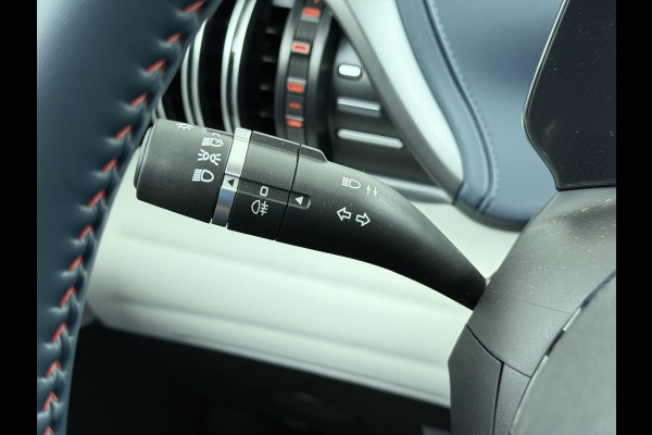 BYD ATTO 3 Comfort 60kWh Pano-dak Leer+Elektr.Verst. Warmtepomp Adaptieve Cruise 360°Camera Apple Carplay Android Auto Elektr.Achterklep De Verkeersbord detectie WiFi DAB Led Rijstrooksensor Keyless Smartphone Entry S.O.H. 96% Fabrieksgarantie tot 20-12-2028/150.000km Garantie op de LFP Accu tot 12-12-2030/200.000km €44.000,- Nieuw!