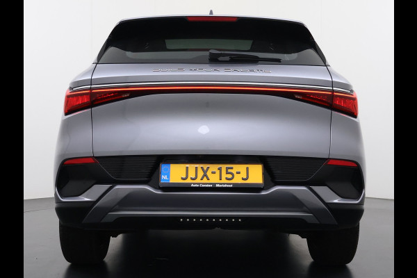 BYD ATTO 3 Comfort 60kWh Pano-dak Leer+Elektr.Verst. Warmtepomp Adaptieve Cruise 360°Camera Apple Carplay Android Auto Elektr.Achterklep De Verkeersbord detectie WiFi DAB Led Rijstrooksensor Keyless Smartphone Entry S.O.H. 96% Fabrieksgarantie tot 20-12-2028/150.000km Garantie op de LFP Accu tot 12-12-2030/200.000km €44.000,- Nieuw!