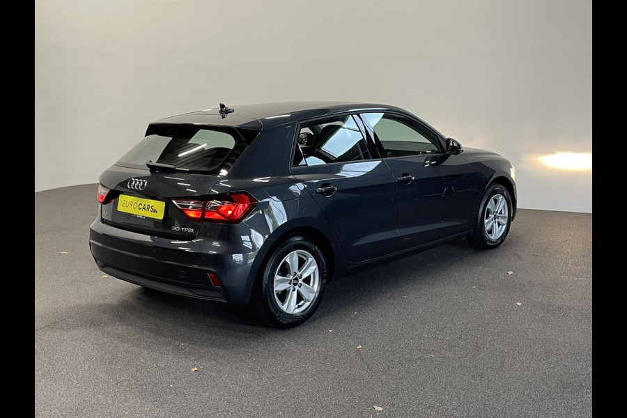Audi A1 Sportback 1.0 TFSI Sportback AUT NAV Navigatie Apple Carplay/Android Auto Parkeersensoren Cruise Control Climate Control Lichtmetalen velgen