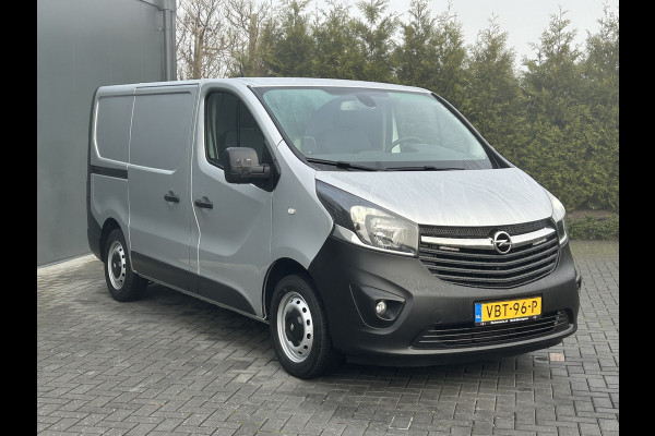 Opel Vivaro 1.6 CDTI 126 PK / L1H1 / 1e EIG. / TREKHAAK / ACHTERKLEP / AIRCO / CRUISE / NAVI / CAMERA / BLUETOOTH