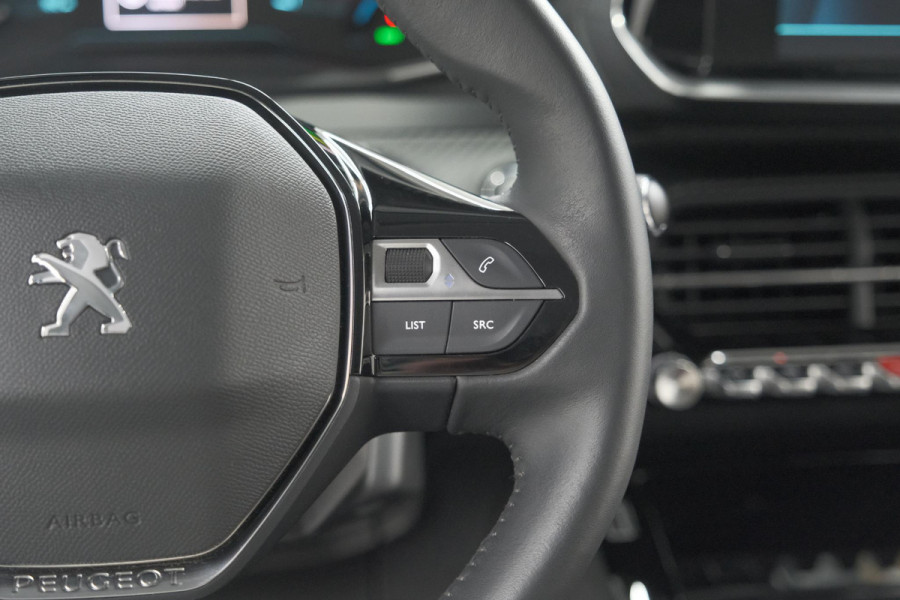 Peugeot e-208 EV Allure 50 kWh | 3 Fase Laadfunctie | Parkeersensoren | Apple Carplay