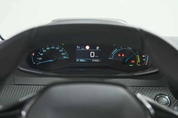 Peugeot e-208 EV Allure 50 kWh | 3 Fase Laadfunctie | Parkeersensoren | Apple Carplay