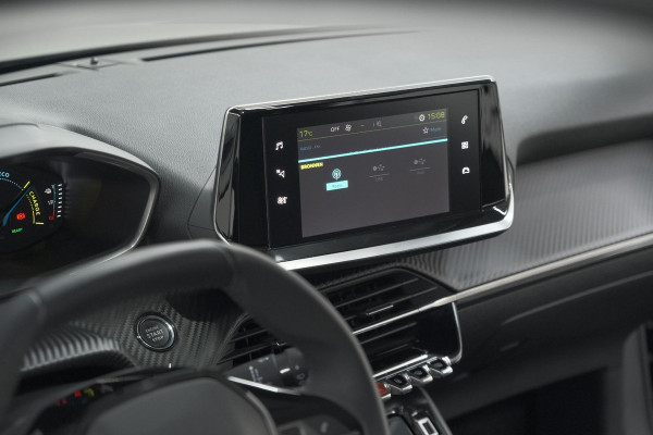 Peugeot e-208 EV Allure 50 kWh | 3 Fase Laadfunctie | Parkeersensoren | Apple Carplay