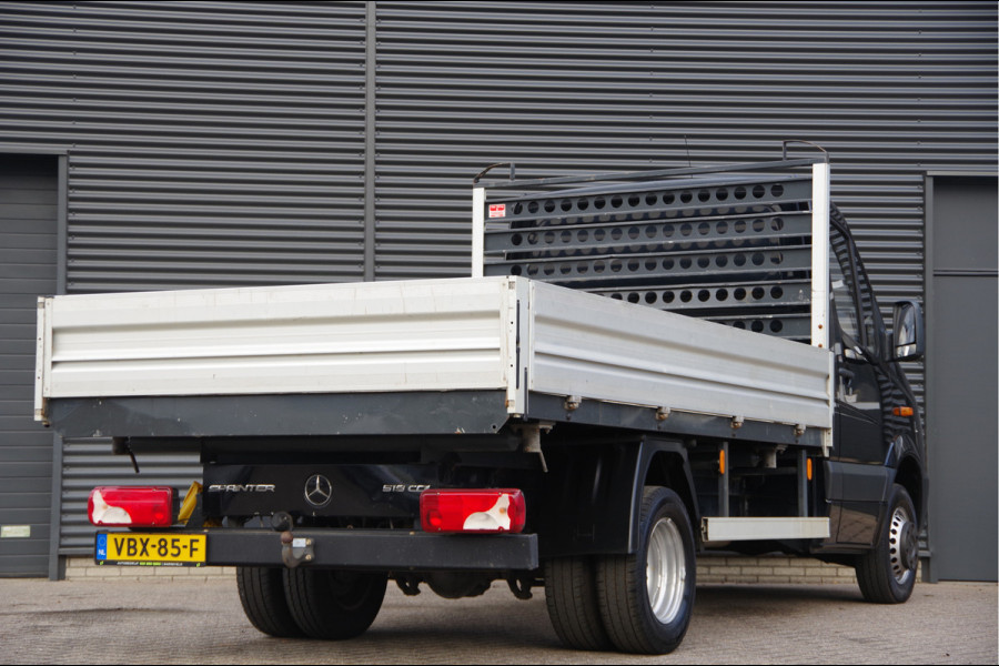 Mercedes-Benz Sprinter 519 3.0 V6 KIPPER 3 ZIJDIG, OPEN LAADBAK, 3.5T TREKHAAK, DUBBELLUCHT, AIRCO, CRUISE, MF STUURWIEL, PICK-UP ,PICKUP