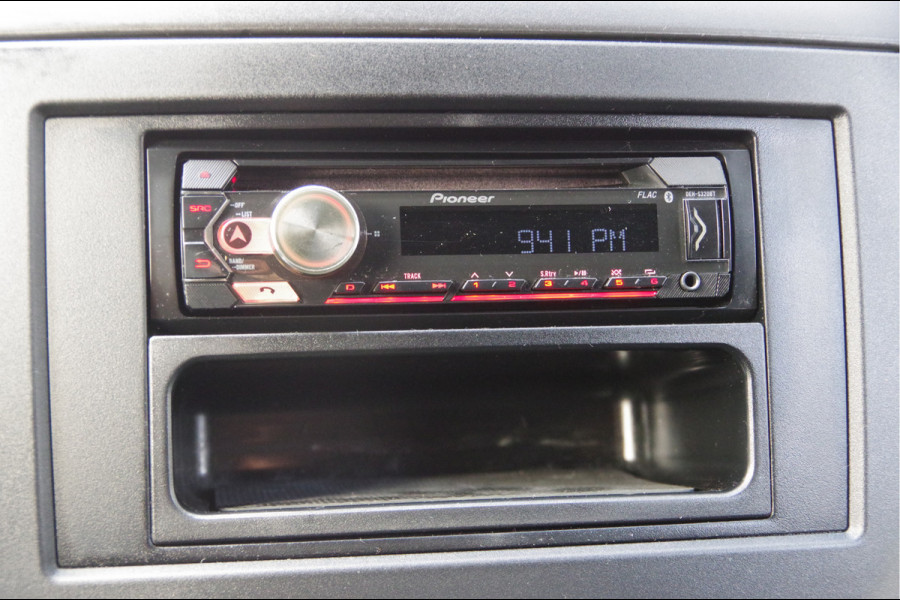 Mercedes-Benz Sprinter 519 3.0 V6 KIPPER 3 ZIJDIG, OPEN LAADBAK, 3.5T TREKHAAK, DUBBELLUCHT, AIRCO, CRUISE, MF STUURWIEL, PICK-UP ,PICKUP