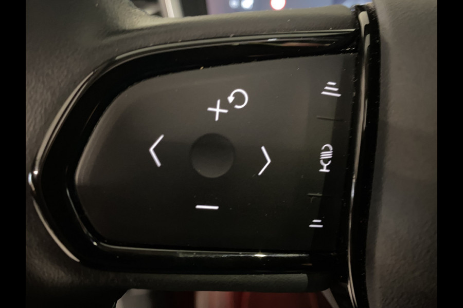 Lynk & Co 01 1.5 Panoramadak / Apple carplay android / 360 Camera / gelaagd glas