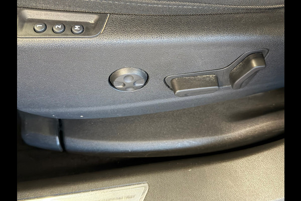 Opel Grandland X 1.6 Turbo Hybrid4 Ultimate AUT. KEYLESS-GO APPLE CARPLAY NAVIGATIE CRUISE PDC CAMERA STOELVERWARMING LANE-ASSIST