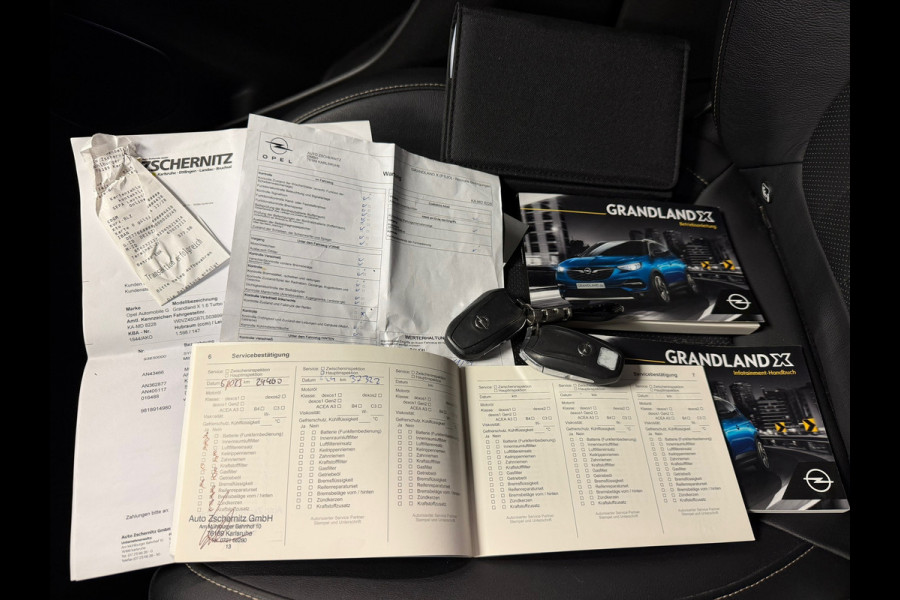 Opel Grandland X 1.6 Turbo Hybrid4 Ultimate AUT. KEYLESS-GO APPLE CARPLAY NAVIGATIE CRUISE PDC CAMERA STOELVERWARMING LANE-ASSIST