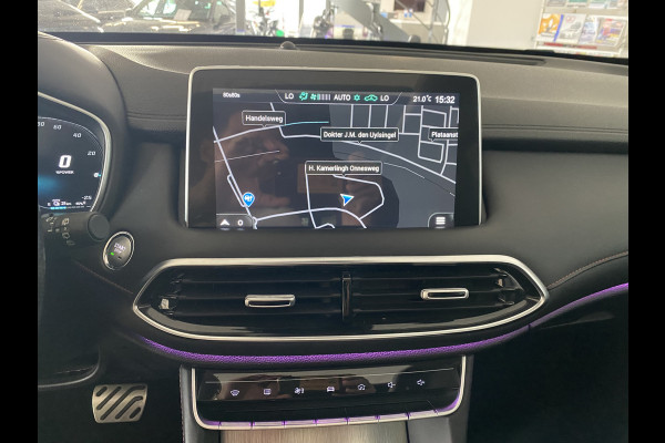 MG EHS 1.5 TGDI Luxury Panoramadak /