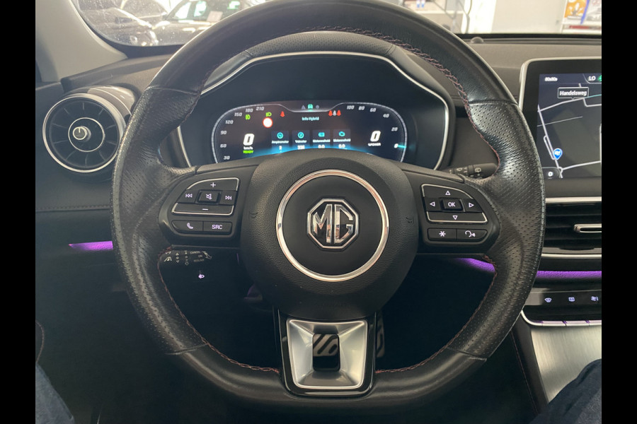 MG EHS 1.5 TGDI Luxury Panoramadak /