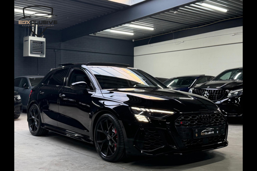 Audi RS3 Sportback 2.5 TFSI Quattro Pano/Carbon/Camera/Keyless