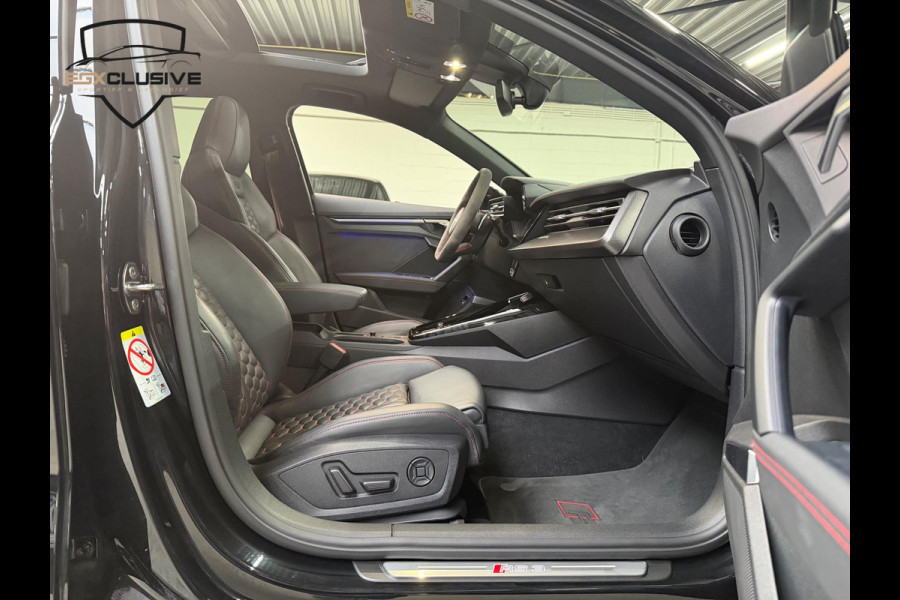Audi RS3 Sportback 2.5 TFSI Quattro Pano/Carbon/Camera/Keyless