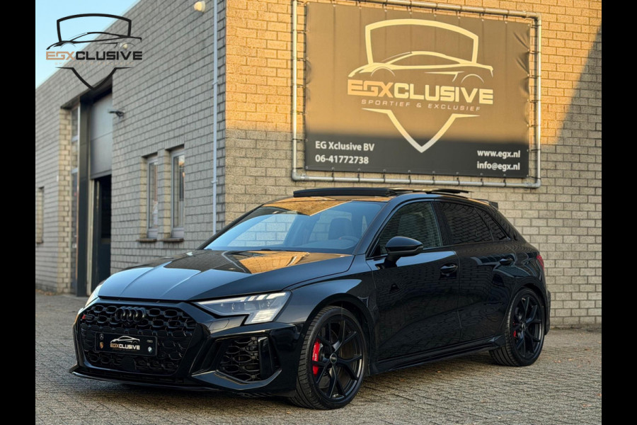 Audi RS3 Sportback 2.5 TFSI Quattro Pano/Carbon/Camera/Keyless