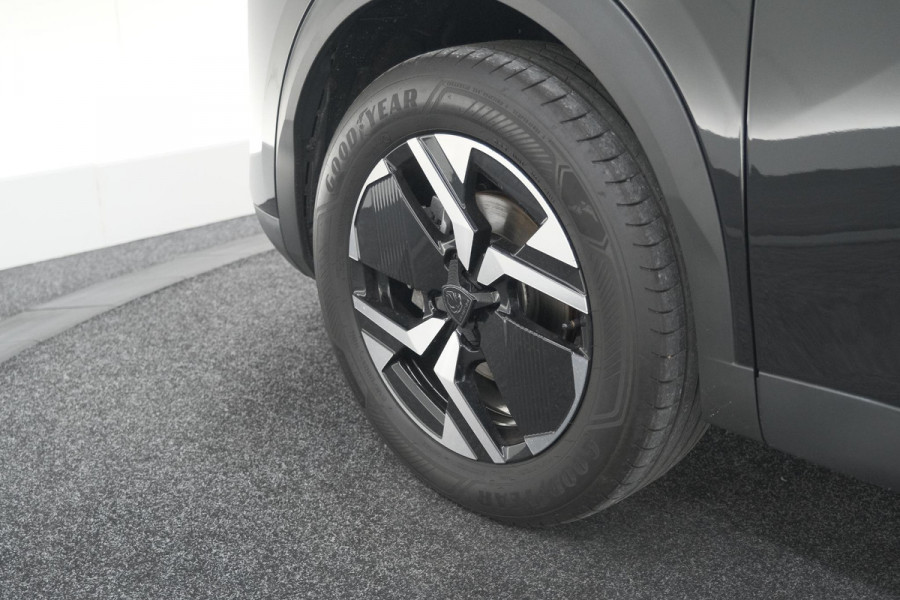 Peugeot 2008 PureTech 130 EAT8 GT | Camera | Parkeersensoren | Apple Carplay