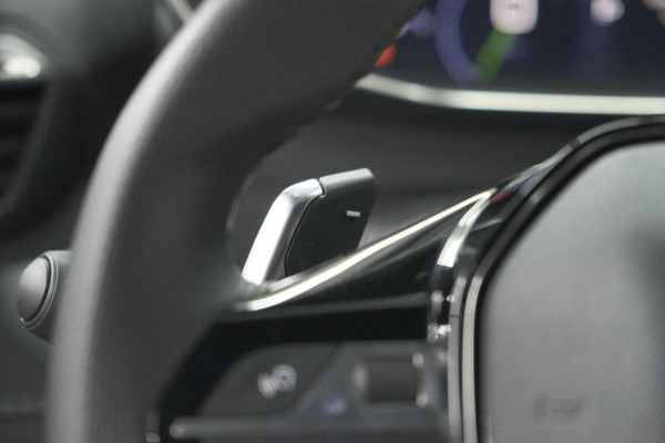 Peugeot 2008 PureTech 130 EAT8 GT | Camera | Parkeersensoren | Apple Carplay