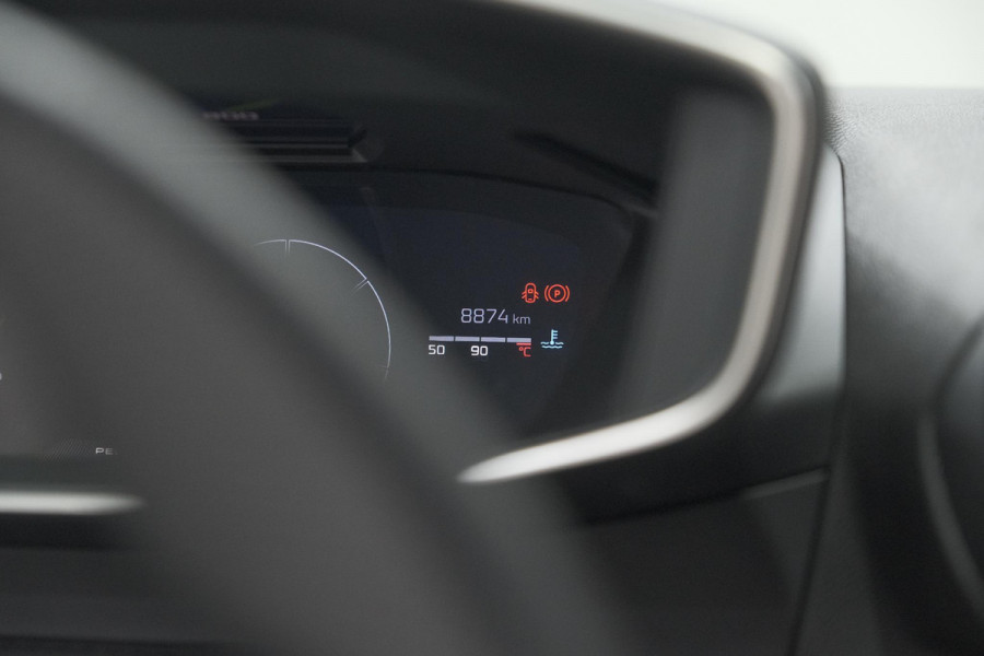Peugeot 2008 PureTech 130 EAT8 GT | Camera | Parkeersensoren | Apple Carplay