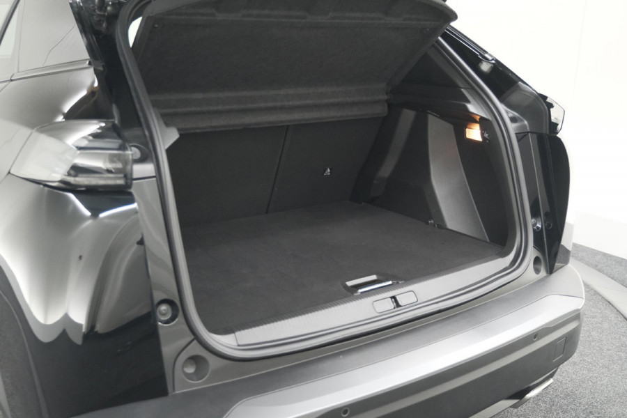 Peugeot 2008 PureTech 130 EAT8 GT | Camera | Parkeersensoren | Apple Carplay