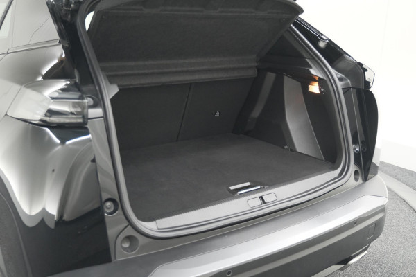 Peugeot 2008 PureTech 130 EAT8 GT | Camera | Parkeersensoren | Apple Carplay