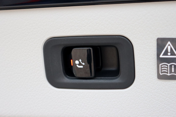 Mercedes-Benz EQS 450+ AMG Line 108 kWh | Hyperscreen | Luchtvering | Achterasbesturing | Distronic | Burmester | Memory | Keyless Go | Warmtepomp | Elek. Zitplaatsen Achter |