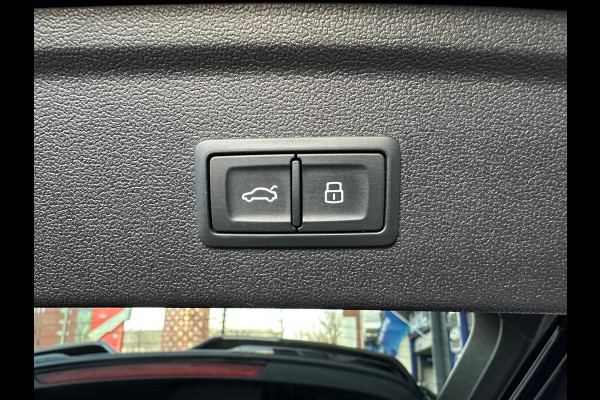 Audi A3 Sportback 2.5 TFSI RS 3 Quattro 294Kw Pano Incl BTW!