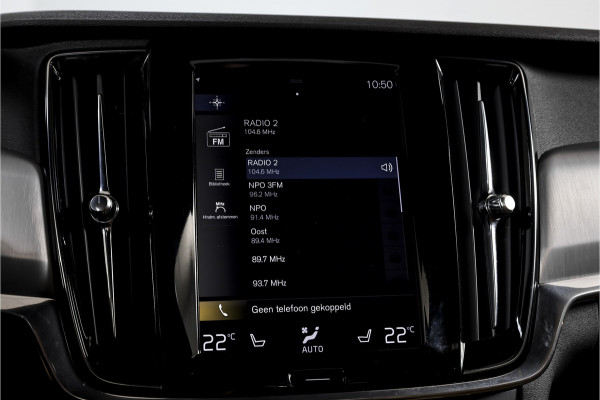 Volvo S90 2.0 T4 190 PK Momentum+ - Automaat Orig. NL | Polestar Engineerd | Dig. Cockpit | Cruise | Stoelverw. | PDC | NAV + App. Connect | ECC | Elek.Trekhaak | LM 18" |