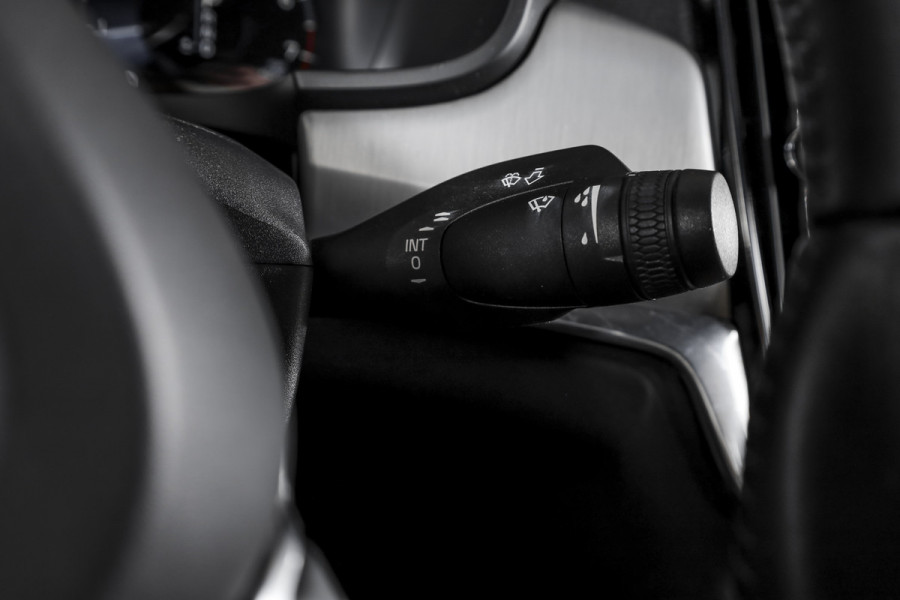 Volvo S90 2.0 T4 190 PK Momentum+ - Automaat Orig. NL | Polestar Engineerd | Dig. Cockpit | Cruise | Stoelverw. | PDC | NAV + App. Connect | ECC | Elek.Trekhaak | LM 18" |