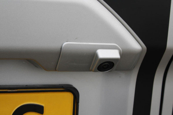 Ford Transit Custom Dubbele Cabine 320 2.0 TDCI L2H1 Sport | Trekhaak | Camera | Winterpack | 18 INCH Lichtmetalen Velgen | Airco | Adaptieve Cruise Control