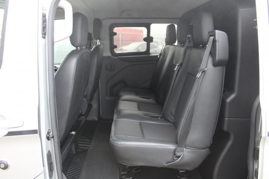 Ford Transit Custom Dubbele Cabine 320 2.0 TDCI L2H1 Sport | Trekhaak | Camera | Winterpack | 18 INCH Lichtmetalen Velgen | Airco | Adaptieve Cruise Control