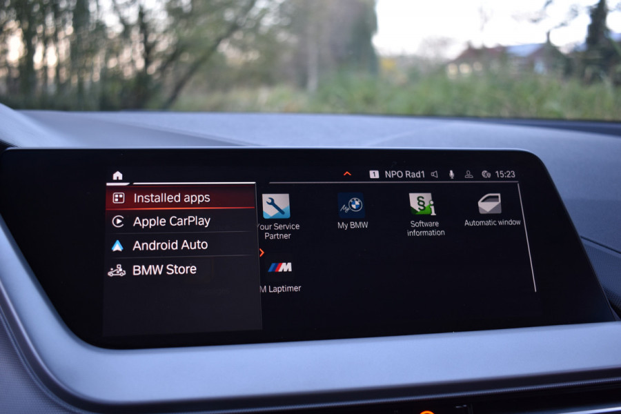 BMW 1-serie 118IA 140PK AUT. EXECUTIVE EDITION HEAD-UP/NAVI/CAMERA