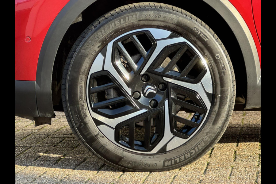 Citroën C4 1.2 PureTech Feel Automaat Adaptive cruise Airco Apple / Android Dodehoekdetectie Navi Parkeercamera / sensoren Head-Up