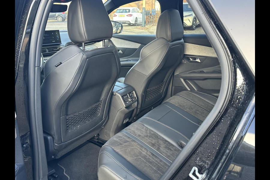 Peugeot 3008 1.6 HYbrid4 300 GT COMPLETE AUTO| PANO| ELEK. ACHTERKLEP| TREKHAAK| ELEK. STOEL + MASSAGE| FOCAL AUDIO| CAMERA ACHTER + VOOR| STOELVERWARMING| ADAP. CRUISE